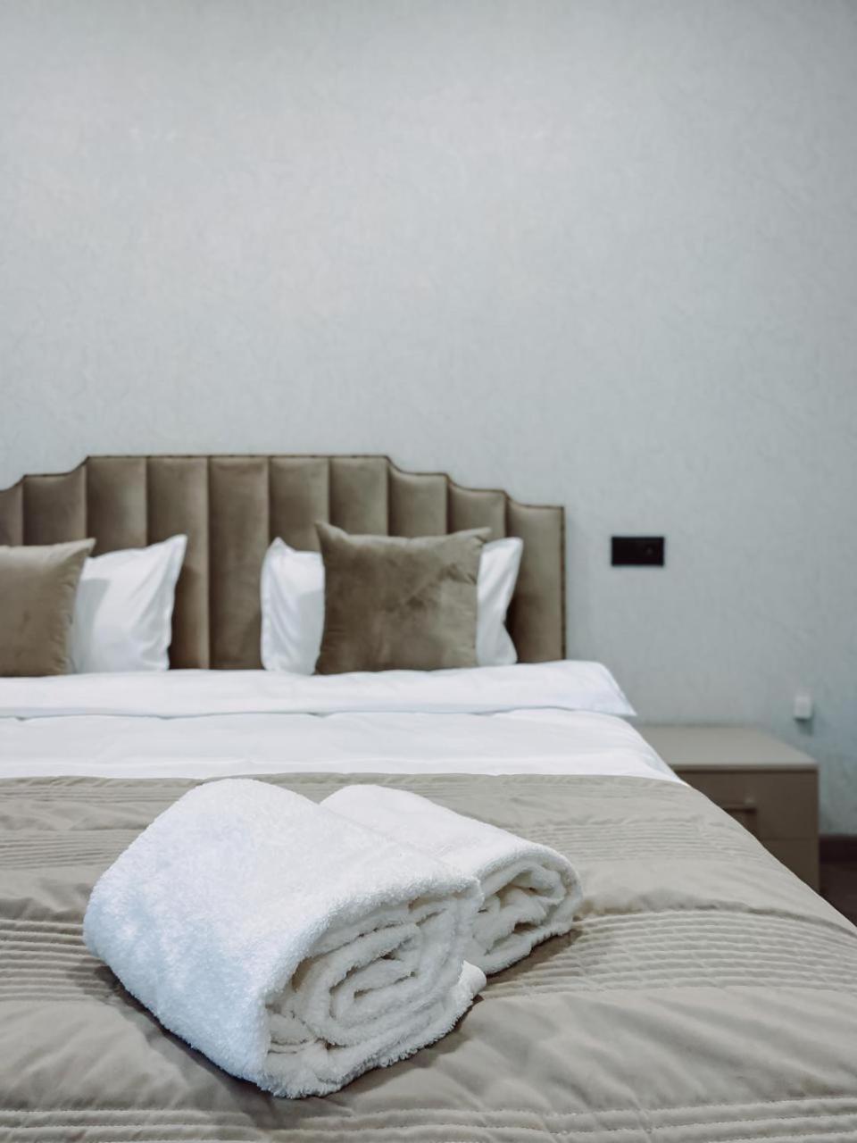 Royal Renaissance Hotel Erevan Cameră foto