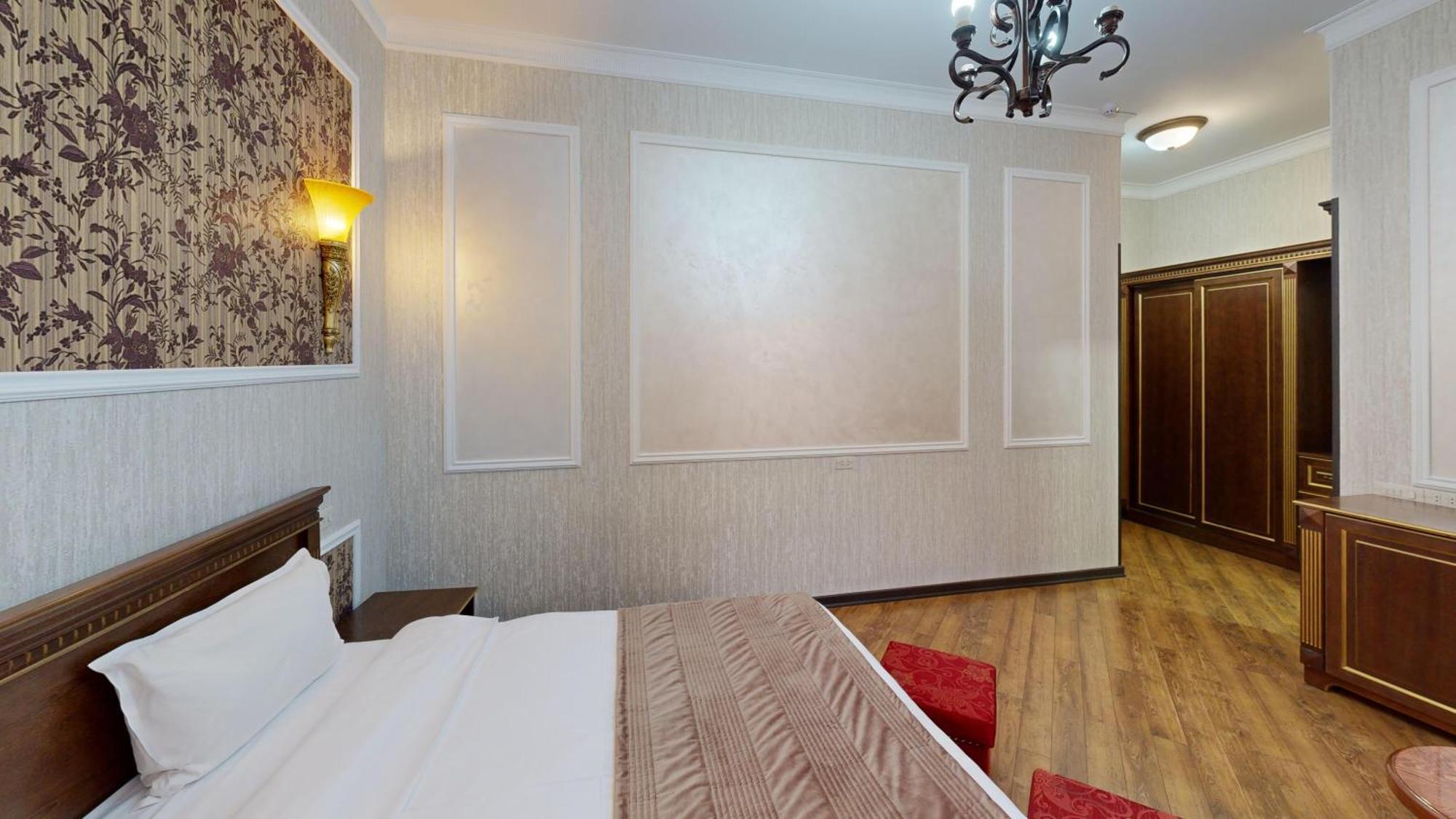 Royal Renaissance Hotel Erevan Cameră foto